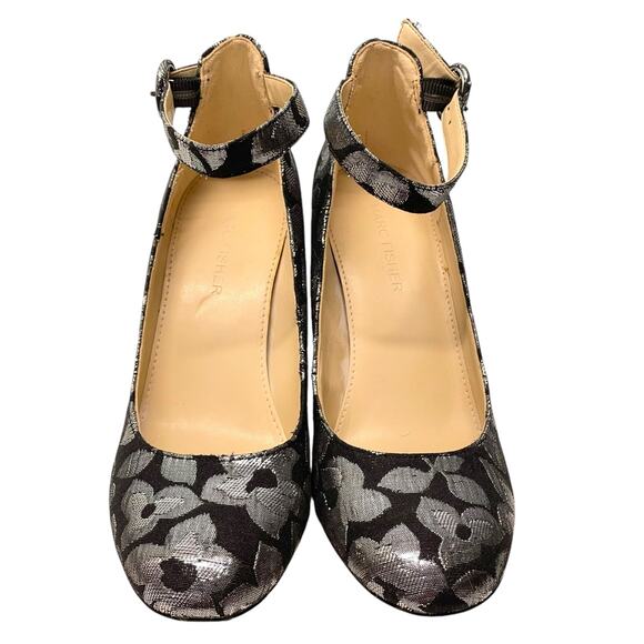 Marc Fisher Black Silver Metallic Block Heels Ankle Strap Flowers Brocade 6 - Picture 2 of 10